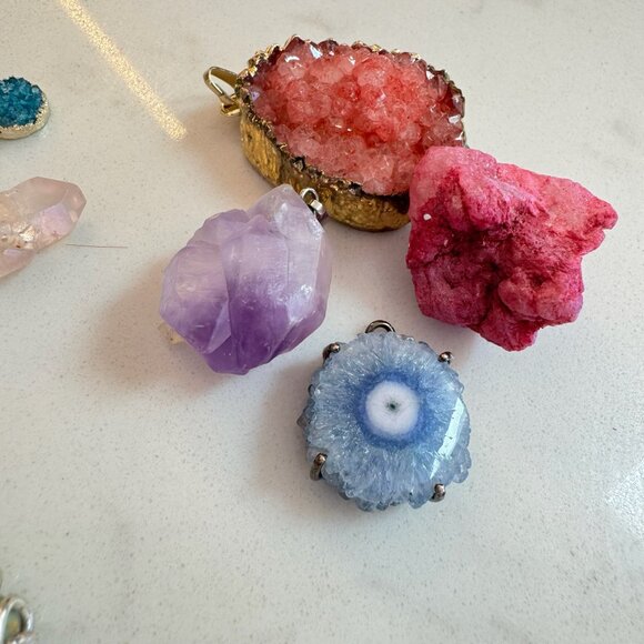 Stone Pendant Lot - Picture 11 of 11